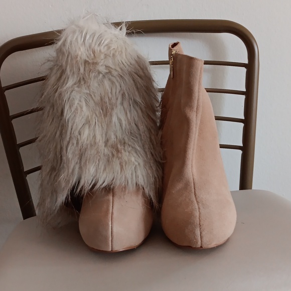 Victoria's Secret Colin Stuart Removable Fur Boots - Picture 3 of 6